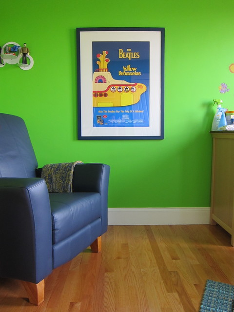 Пример простого интерьера детской комнаты